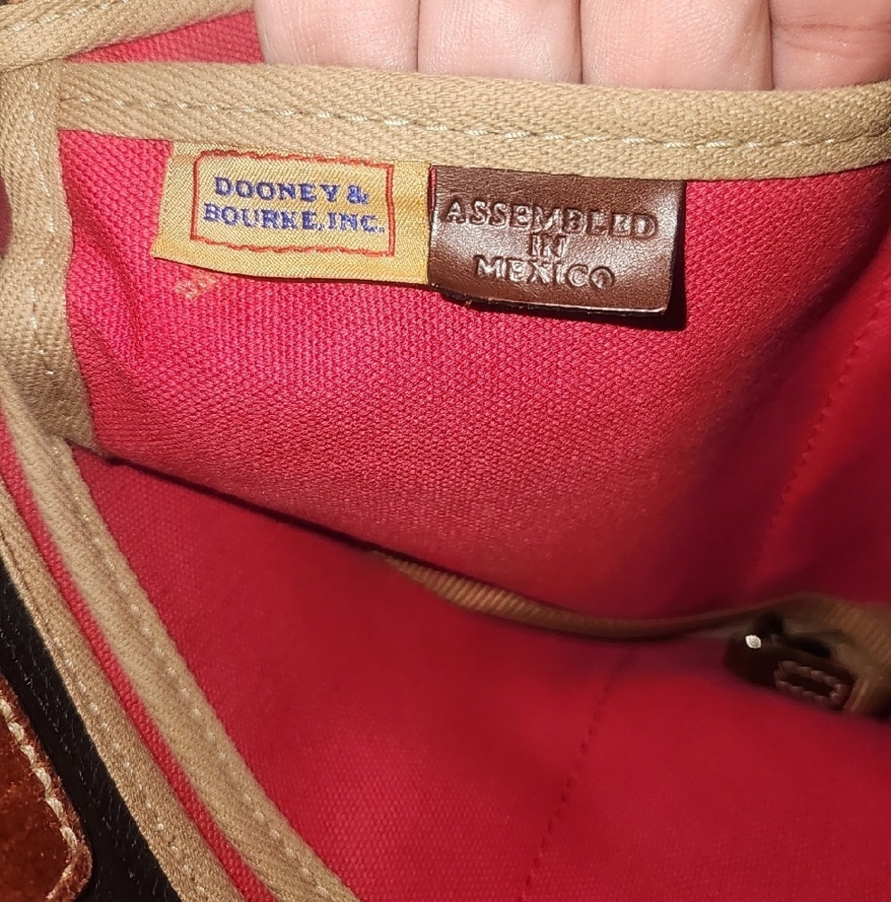 Dooney Bourke Wakefield Tassel Purse/Bag - Picture 10 of 14